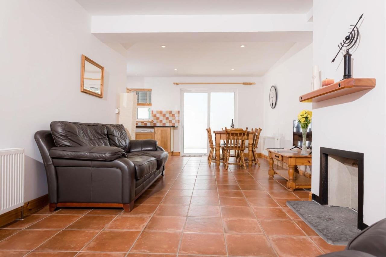 Kilkee Townhouse By Trident Holiday Homes 外观 照片