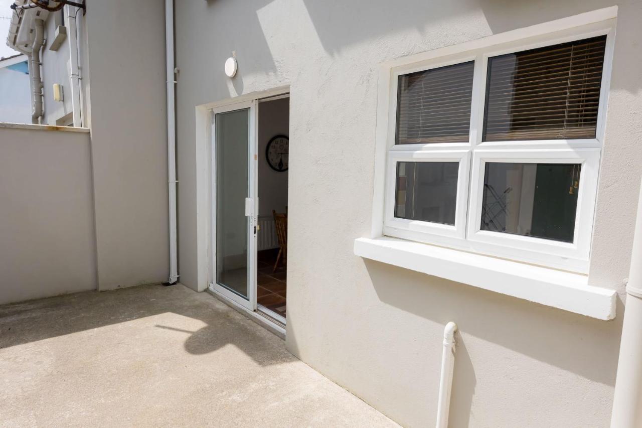 Kilkee Townhouse By Trident Holiday Homes 外观 照片